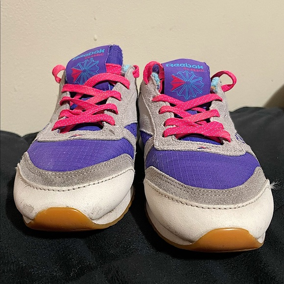 Reebok tennis shoes - Picture 2 of 15